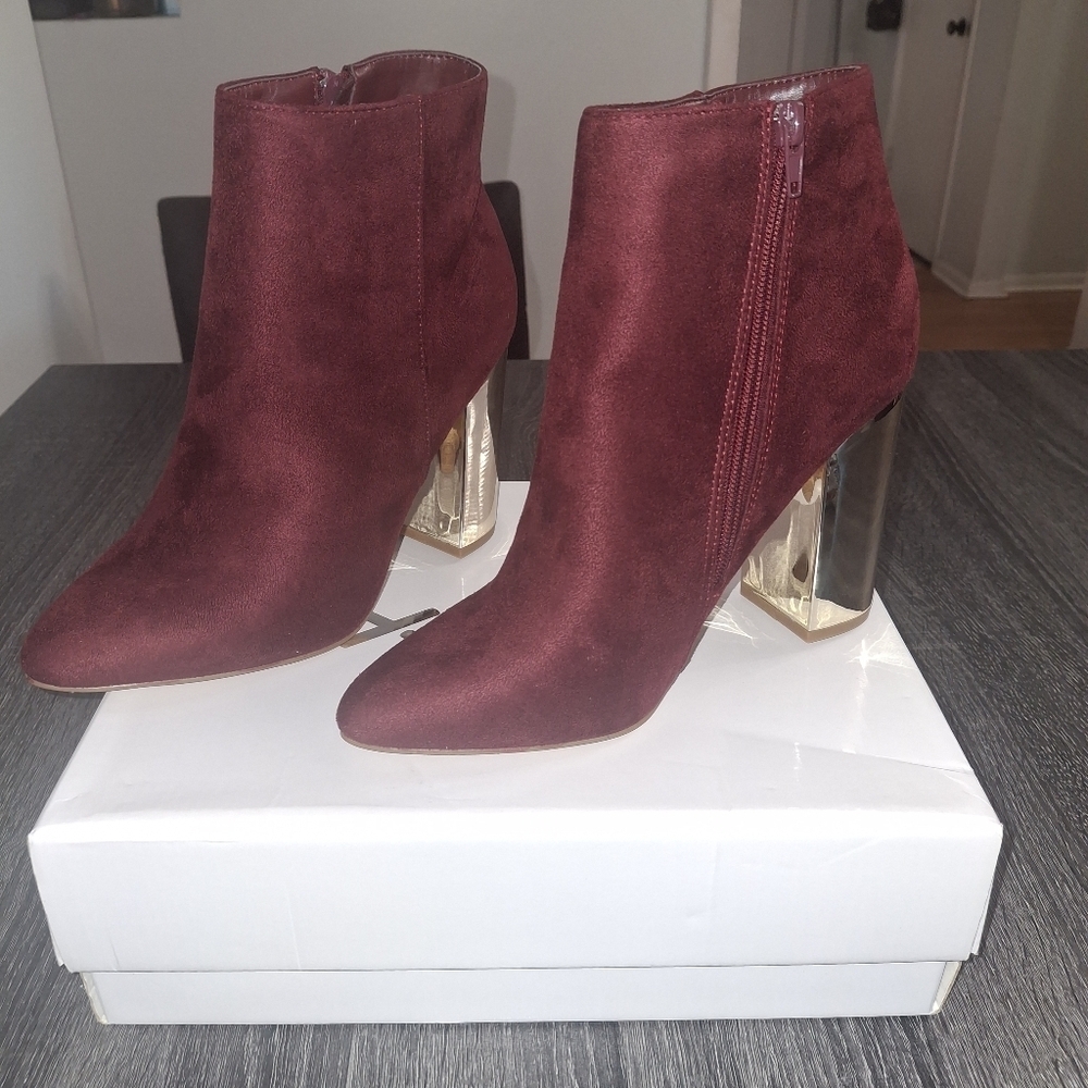 Suede Burgundy Ankle Boots with Gold Heel- W Sz 9